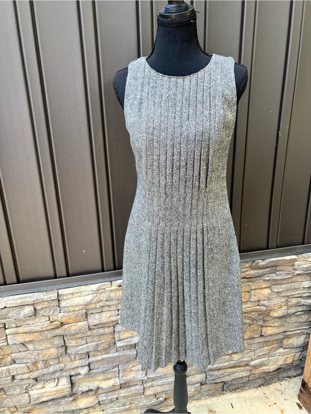 Tory Burch Gray Pleated Knit Sleeveless Dress